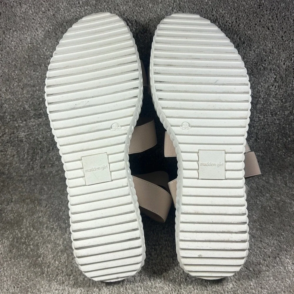 Madden Girl Platform Sandals Beige Elastic Strap Womens Size 9.5